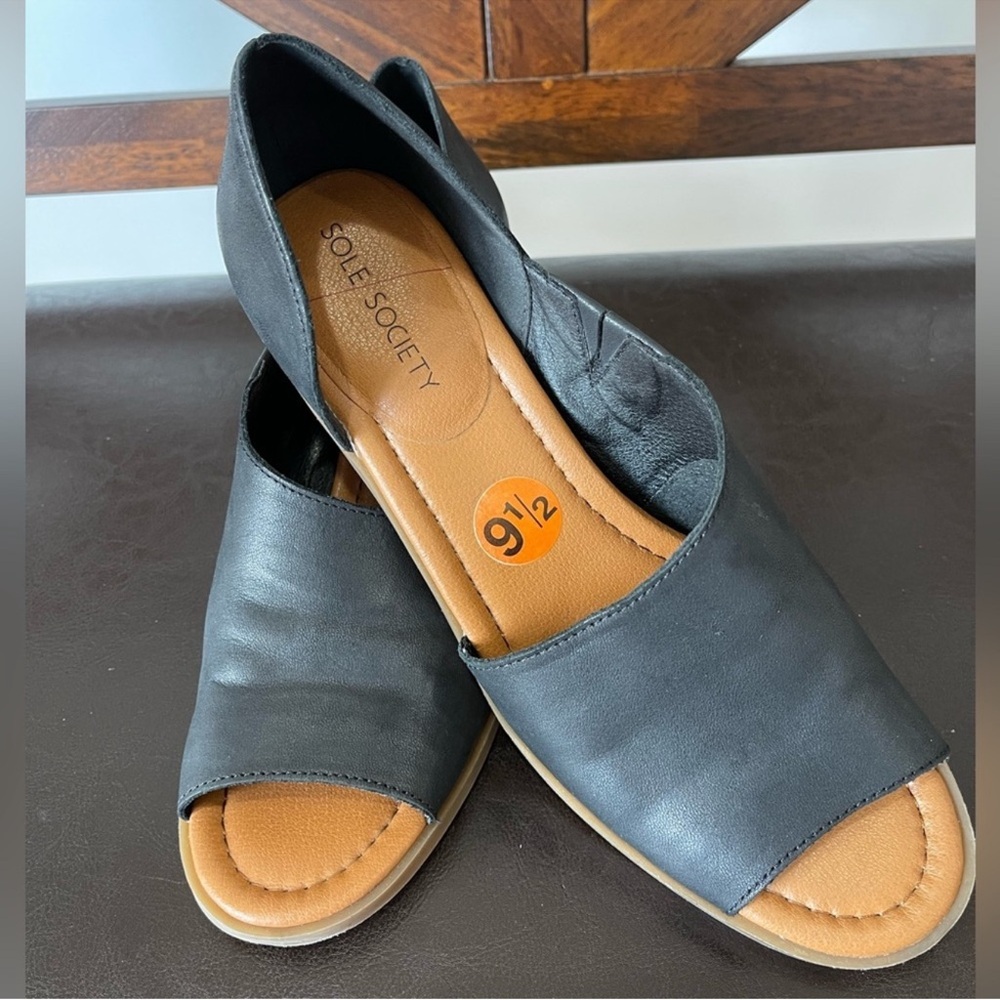 Sole Society Women's Black Open-Toe Shoes leather size 9/12 office going out